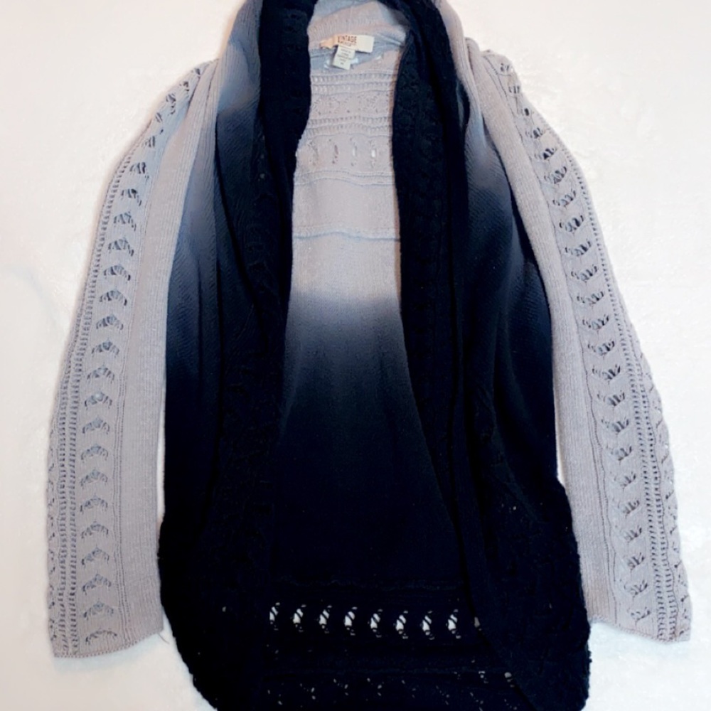 Cardigan - Picture 3 of 3